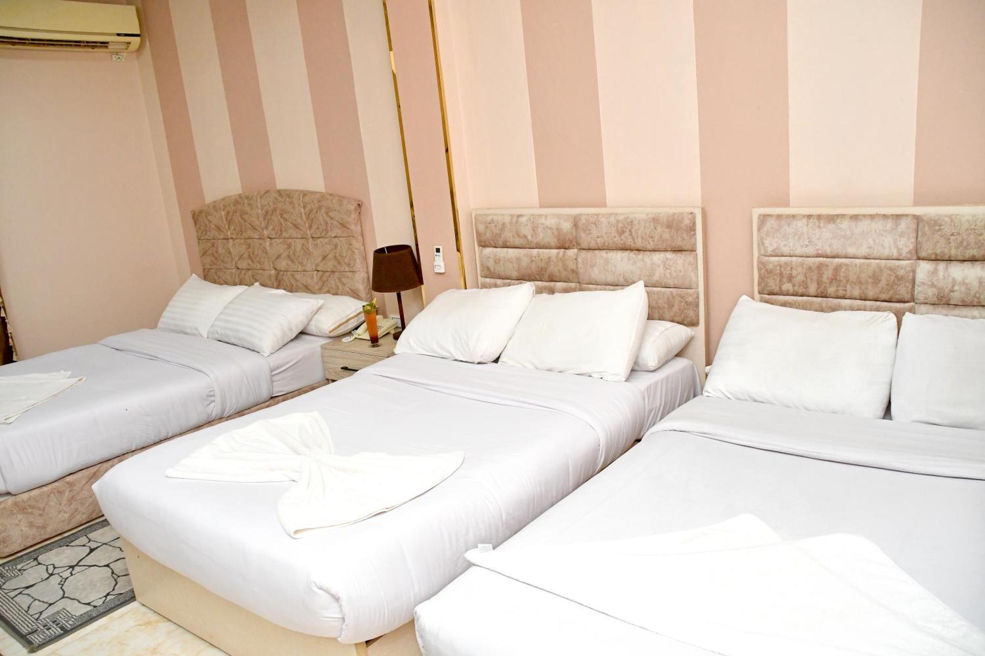 Nun Pyramids Hotel Kafret el-Gabal Quarto foto